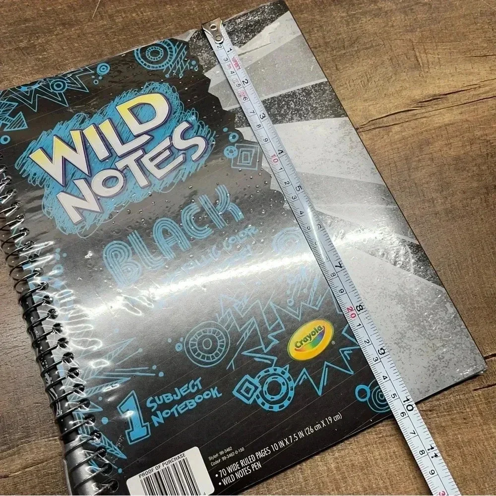 NEW Crayola Wild Notes Black 1 Subject Notebook Silver Metalic Marker Super Rare